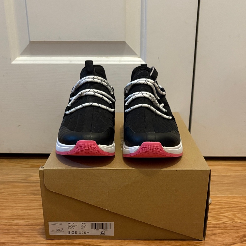 Nurture by Lamaze Black and Pink Sneakers
